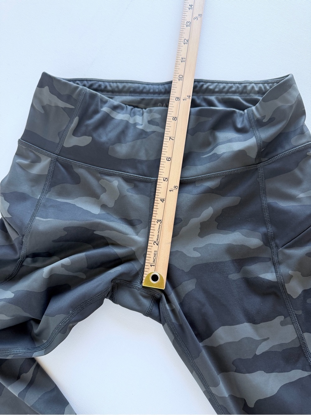 Athleta Camo Contender 7/8 High Rise Pocket Leggings Gray Green SP Small Petite - Picture 8 of 12